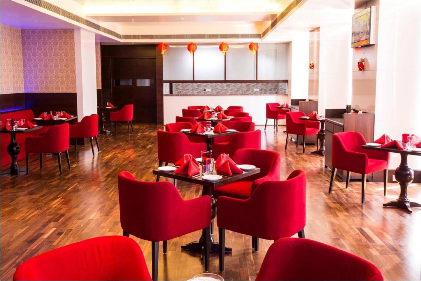 Regenta Central Grand Exotica Pimpri-Chinchwad Экстерьер фото